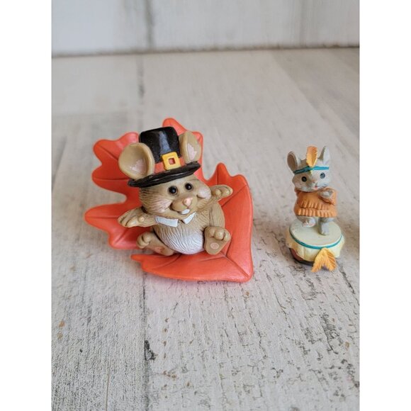 Thanksgiving pilgrim mouse Indian squirrel miniature figure set - Picture 2 of 9
